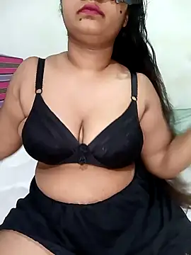 Snapshot of Reesha_99 chatting on May 16, 6:23 am Reesha 99 online show from May 16, 6:23 am