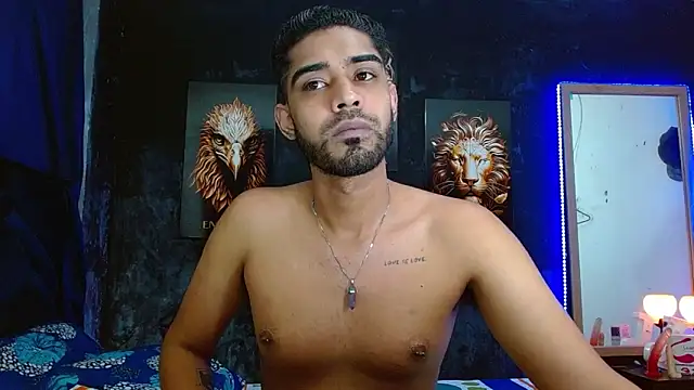 Snapshot of ryanse_hot chatting on November 11, 8:25 pm ryanse hot online show from November 11, 8:25 pm