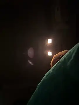 Snapshot of SexyHoneyRedd chatting on February 22, 5:10 am SexyHoneyRedd online show from February 22, 5:10 am