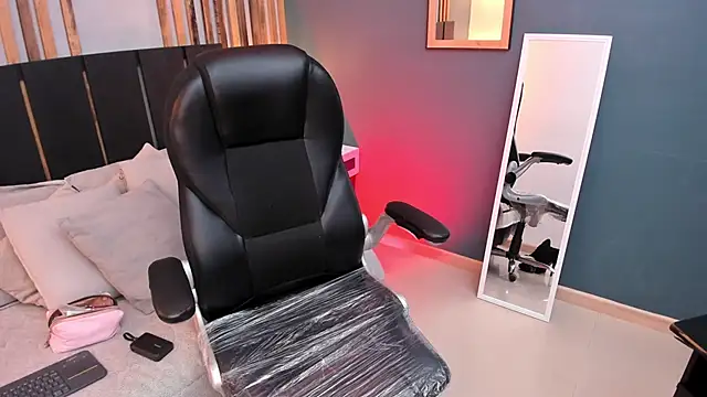 Janne lee online show from September 19, 8:46 pm