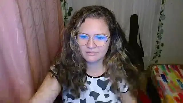 helenca43 online show from October 10, 9:43 am