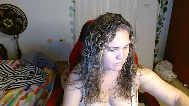 helenca43 online show from September 13, 11:16 pm