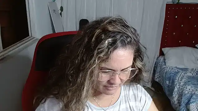 helenca43 online show from September 25, 11:11 pm