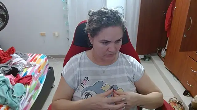 helenca43 online show from September 12, 12:11 am