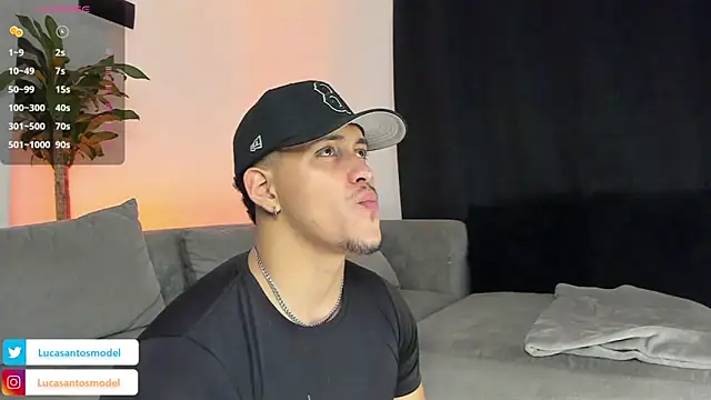 lucasanto  online show from March 14, 6:10 am