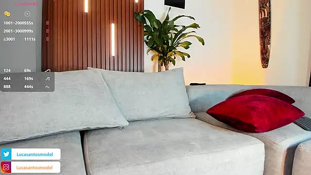 lucasanto  online show from October 3, 12:58 am