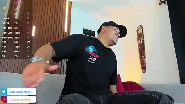 lucasanto  online show from November 10, 1:10 am