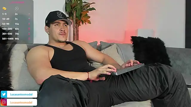 lucasanto  online show from January 22, 4:34 am