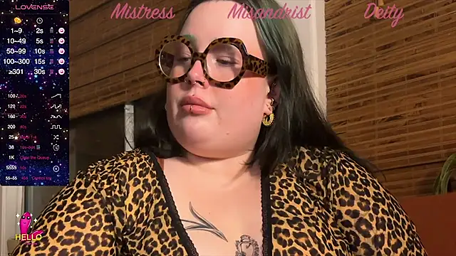 Snapshot of MissBika chatting on February 4, 4:48 am MissBika online show from February 4, 4:48 am