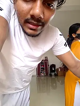 riya190 online show from April 26, 8:44 am
