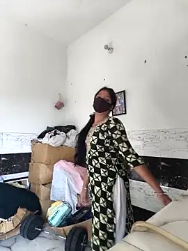 Snapshot of riya190 chatting on October 14, 8:48 am riya190 online show from October 14, 8:48 am