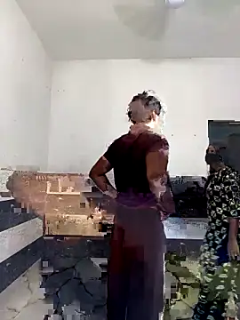 Snapshot of riya190 chatting on October 5, 5:25 pm riya190 online show from October 5, 5:25 pm