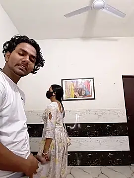 riya190 online show from December 18, 6:01 pm