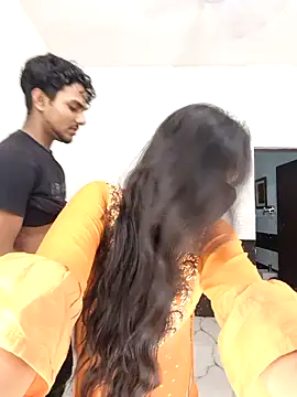 Snapshot of riya190 chatting on September 11, 5:24 pm riya190 online show from September 11, 5:24 pm