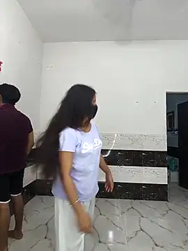 Snapshot of riya190 chatting on September 14, 4:51 pm riya190 online show from September 14, 4:51 pm