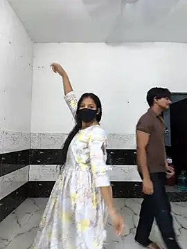 Snapshot of riya190 chatting on September 12, 5:45 pm riya190 online show from September 12, 5:45 pm