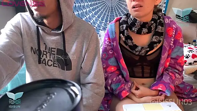 Snapshot of isissun03 chatting on October 27, 1:23 pm isissun03 online show from October 27, 1:23 pm