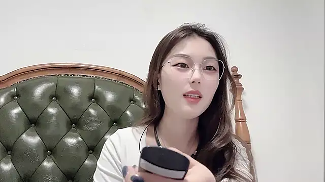 Sweet-Angel999 online show from April 9, 3:07 pm