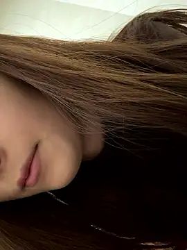 Snapshot of Sweet-Angel999 chatting on January 9, 7:10 pm Sweet-Angel999 online show from January 9, 7:10 pm