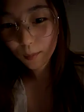 Snapshot of Sweet-Angel999 chatting on November 30, 5:25 pm Sweet-Angel999 online show from November 30, 5:25 pm