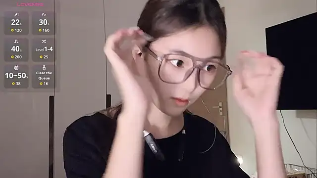 Snapshot of Sweet-Angel999 chatting on September 18, 7:28 pm Sweet-Angel999 online show from September 18, 7:28 pm