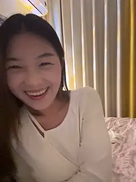 Snapshot of Sweet-Angel999 chatting on December 20, 4:21 pm Sweet-Angel999 online show from December 20, 4:21 pm