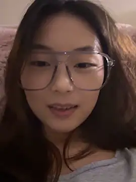 Snapshot of Sweet-Angel999 chatting on February 4, 4:46 pm Sweet-Angel999 online show from February 4, 4:46 pm