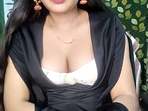 Aarvi Arora online show from October 3, 10:06 am