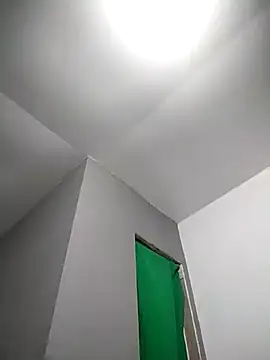 heleen27 online show from April 6, 6:58 am