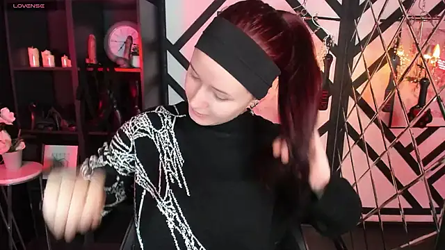 Lily Moonlight online show from February 27, 8:14 am