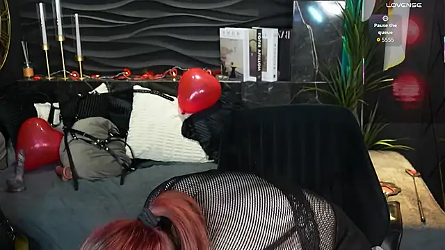 Lily Moonlight online show from February 8, 7:22 pm