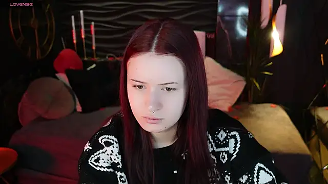 Lily Moonlight online show from February 19, 6:54 am