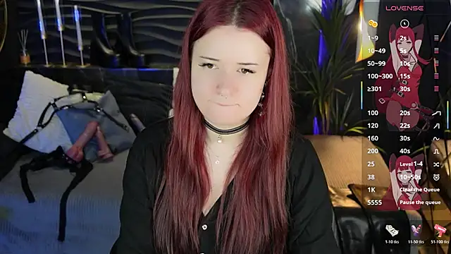 Lily Moonlight online show from May 21, 7:17 am