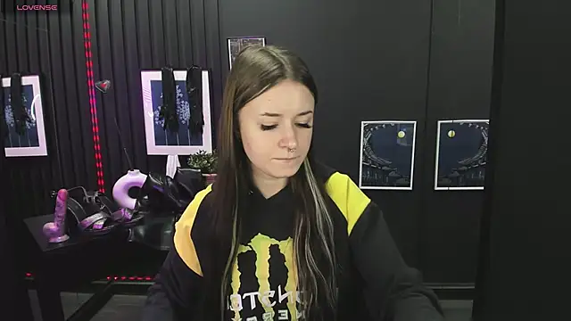 Lily Moonlight online show from February 16, 7:26 am