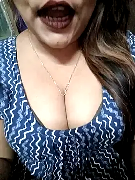 Snapshot of Beautyy38 chatting on February 26, 7:32 pm Beautyy38 online show from February 26, 7:32 pm