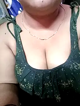 Snapshot of Beautyy38 chatting on March 14, 7:23 pm Beautyy38 online show from March 14, 7:23 pm