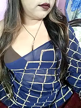 Snapshot of Beautyy38 chatting on February 9, 11:47 am Beautyy38 online show from February 9, 11:47 am