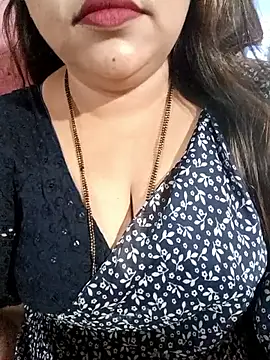 Beautyy38 online show from April 7, 5:09 am