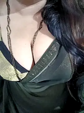 Beautyy38 online show from April 3, 3:02 am