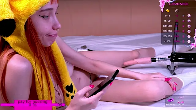 wwhitewwwidoww online show from December 15, 2:34 pm