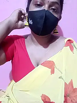 Snapshot of Renuma chatting on November 21, 12:20 am Renuma online show from November 21, 12:20 am