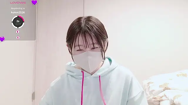 Mamu Mamu  online show from April 15, 11:59 am