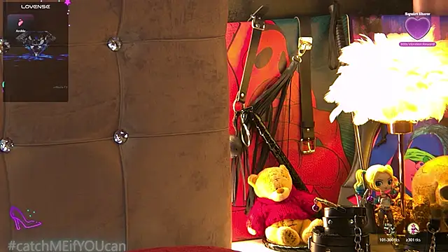 ZoeMesmerize online show from April 17, 6:38 am