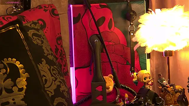 Snapshot of ZoeMesmerize chatting on November 7, 11:04 am ZoeMesmerize online show from November 7, 11:04 am