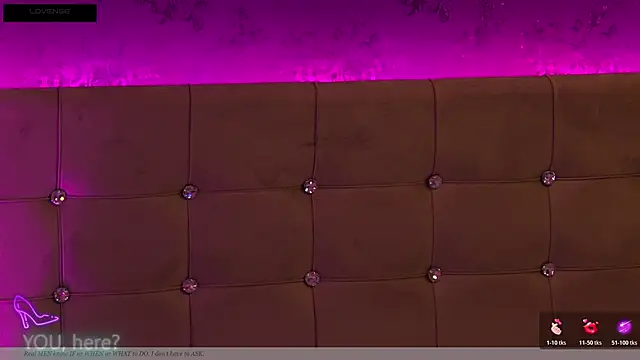 Snapshot of ZoeMesmerize chatting on November 10, 3:55 am ZoeMesmerize online show from November 10, 3:55 am