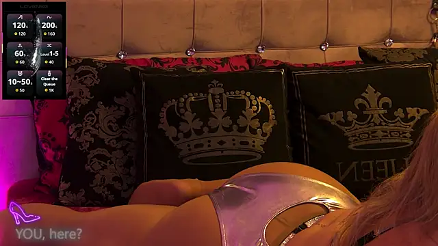 Snapshot of ZoeMesmerize chatting on November 11, 7:14 am ZoeMesmerize online show from November 11, 7:14 am