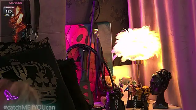 Snapshot of ZoeMesmerize chatting on February 20, 5:04 am ZoeMesmerize online show from February 20, 5:04 am