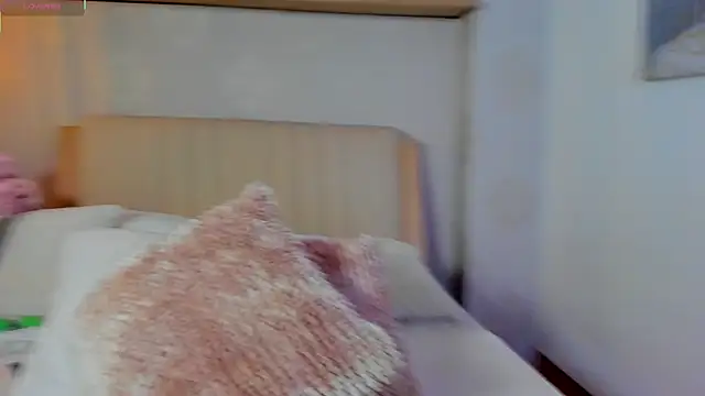 CamilleLynn online show from November 6, 12:58 am