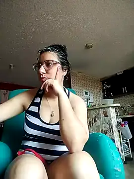 Im Alma  online show from November 13, 2:54 pm