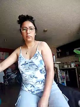 Im Alma  online show from February 10, 8:52 pm